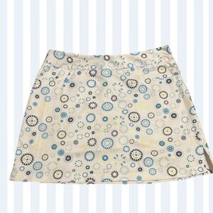 Adidas Climacool Skort Size 8 w/Pockets. White/blue/yellow